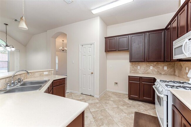 Foto del edificio - 3729 Breckenridge Dr