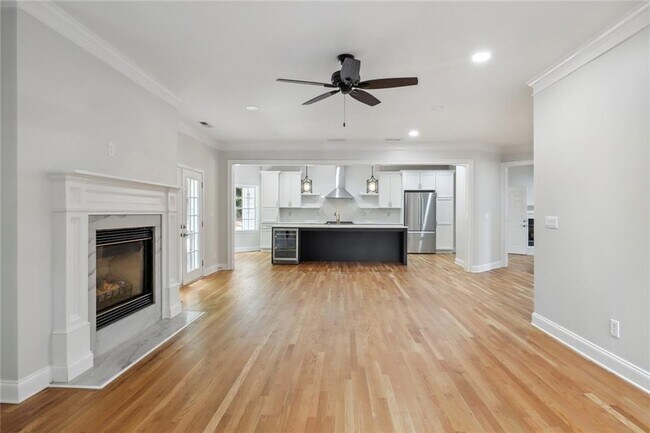 Foto del edificio - 210 Aerie Ct