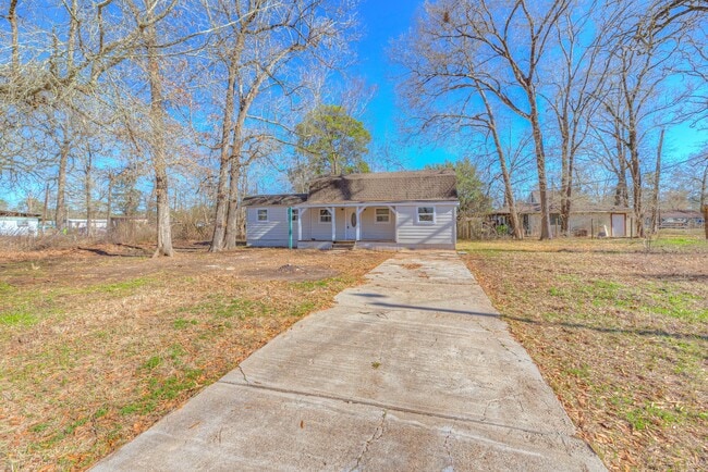 Building Photo - 328 W Sherwood Dr