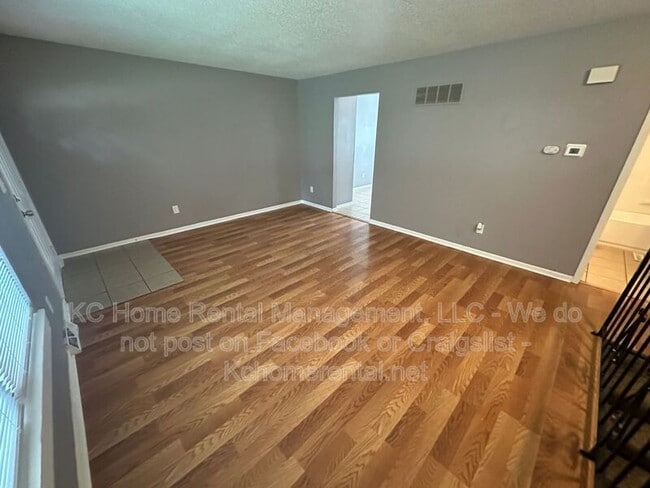 Building Photo - 420 N Jennings Rd