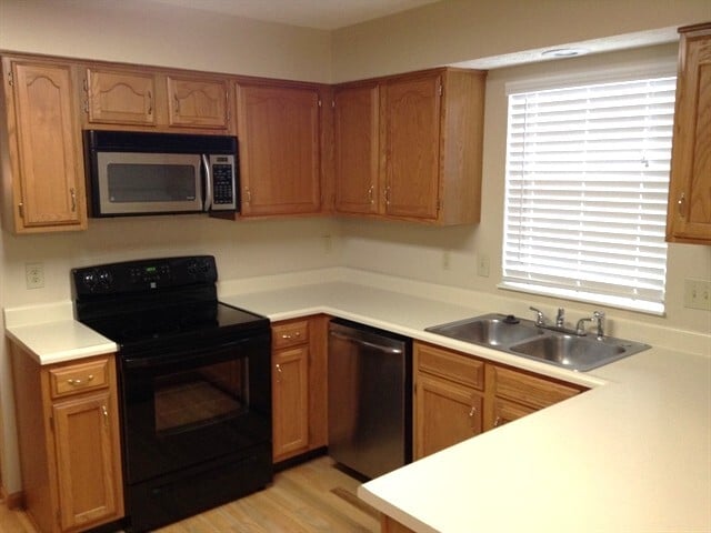 Building Photo - 2358 Rosina Dr