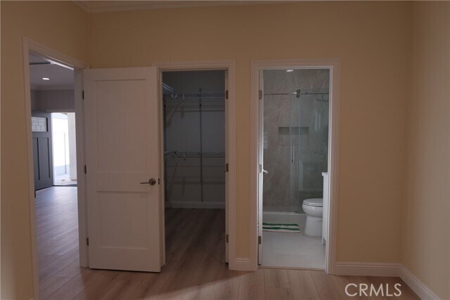 Foto del edificio - 500 N Resh Pl