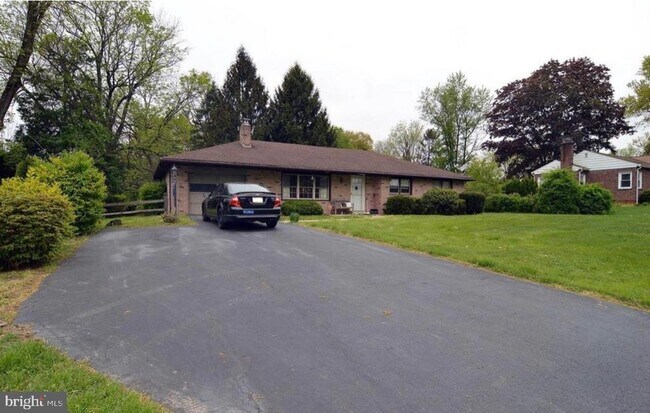 Foto del edificio - 3404 Stoudts Ferry Bridge Rd