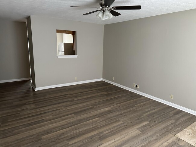 Building Photo - 1241 Berdine Way