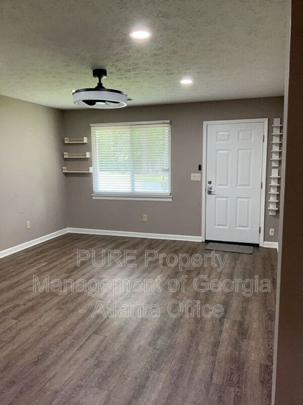 Photo - 181 Kimberly Way SW Apartment