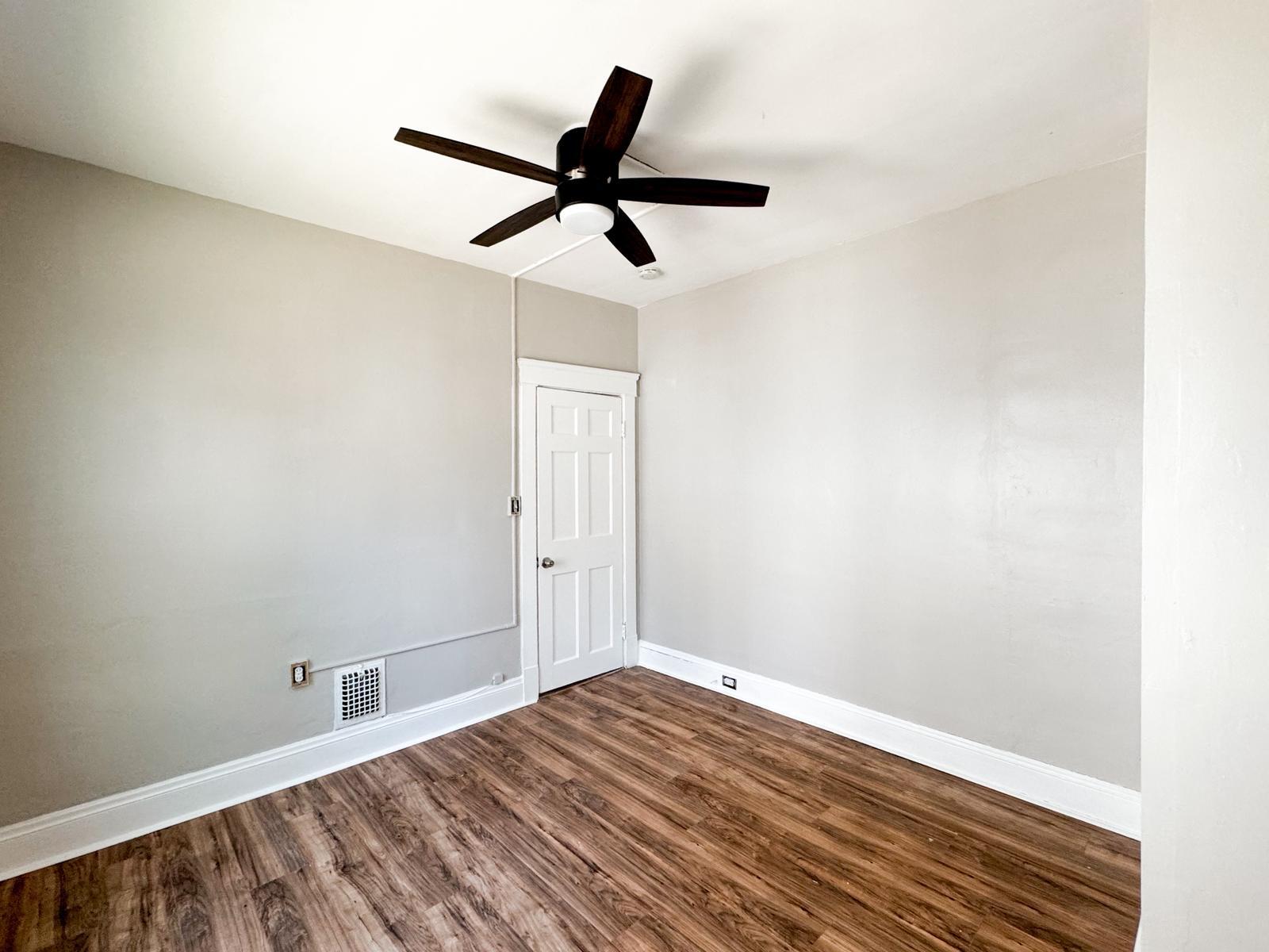 2778 E 120th St Cleveland, OH 44120 – photo 4