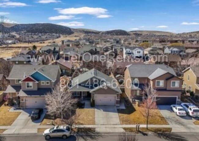 Building Photo - NO DEPOSIT option available for qualified ...