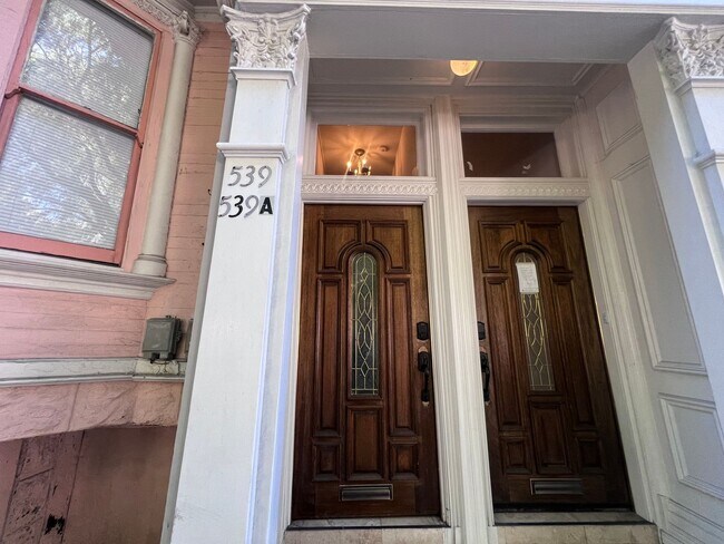 Foto del edificio - Epic REA - Beautiful 3BRs+1BA in the Duboce Triangle Neighborhood