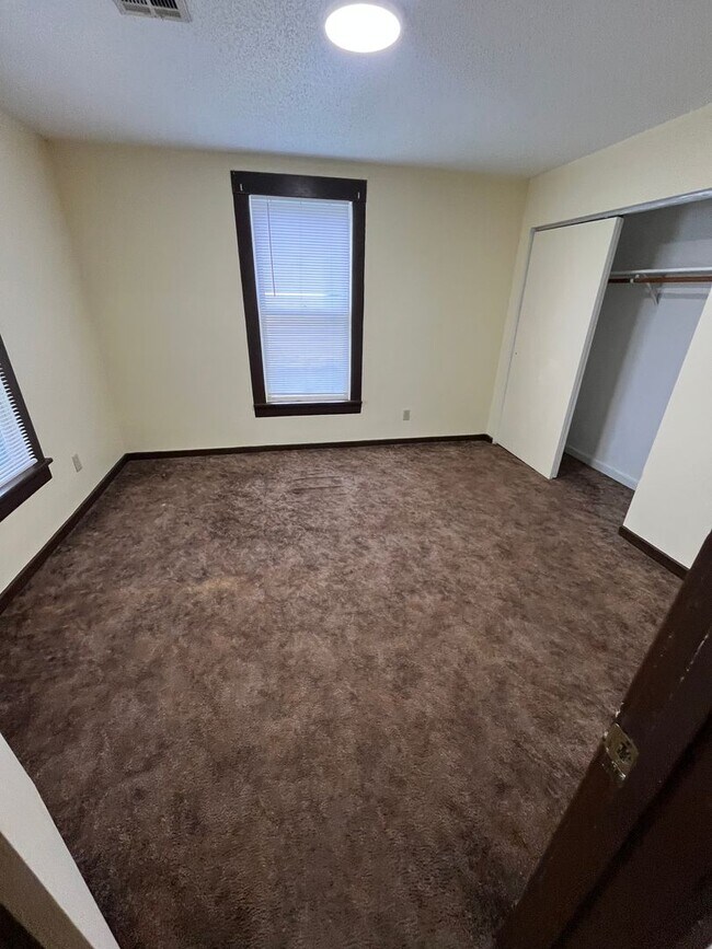 Foto del edificio - 3 Bedroom, 1 Bathroom House