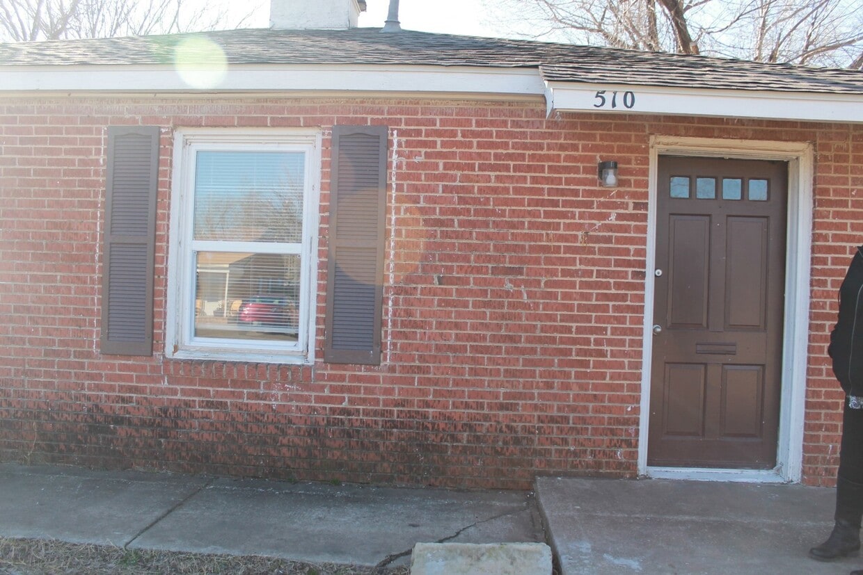 Affordable 2 Bedroom House-*PROMO FIRST FULL MONTH FREE! - Affordable 2 Bedroom House-First full month free