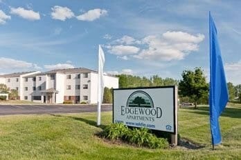 Foto del edificio - 3404 Queen Dr SW