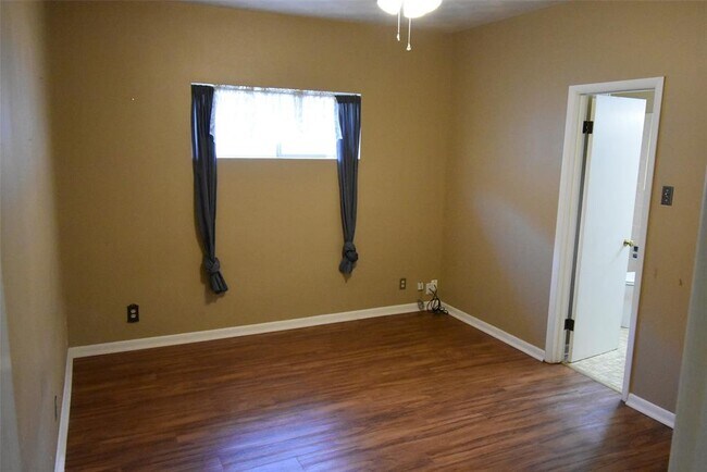 Foto del edificio - 116 N Willow St