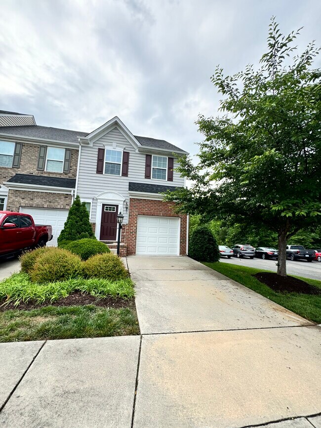 Foto del edificio - 11606 Vicars Ridge Ln