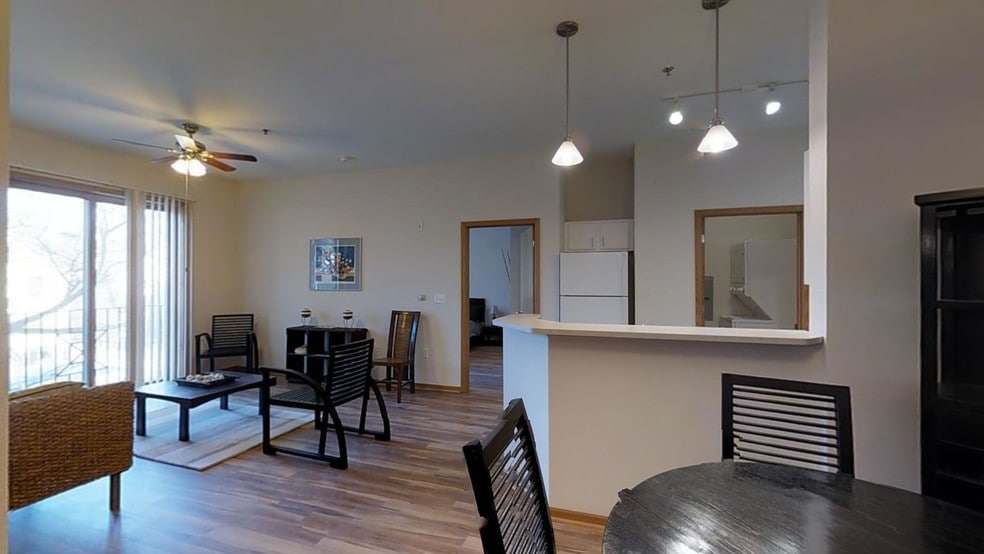 Washington Court Apartments