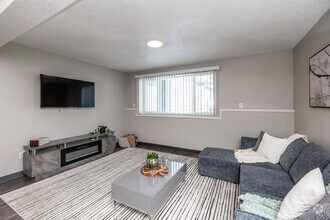 Interior Photo - Weston Park Apartments