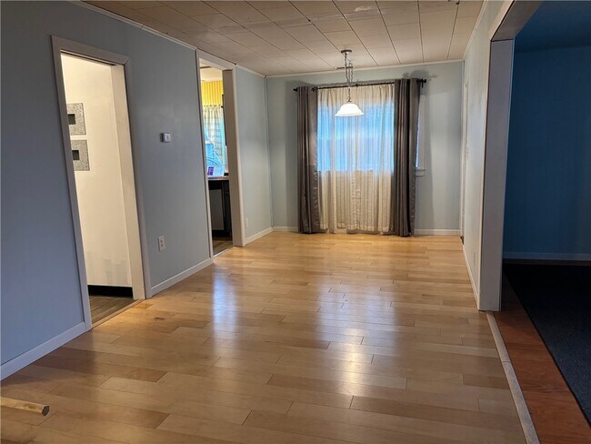 Foto del edificio - 3 Glen Ave