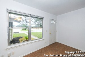 Foto del edificio - 783 Clearview Dr