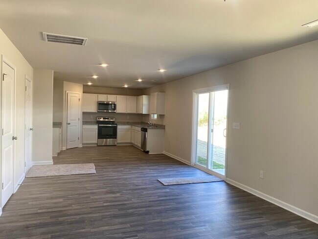 Building Photo - 1446  Gristmill Dr