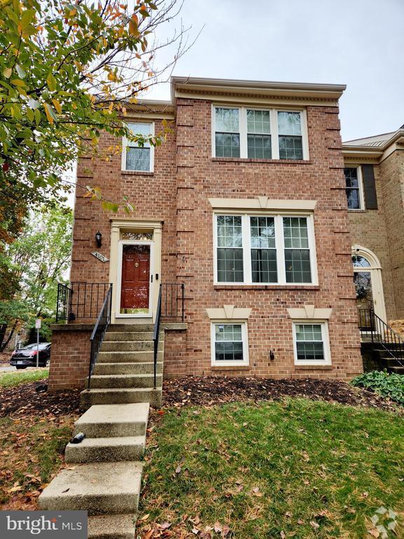 Building Photo - 4101 Meadow Field Ct