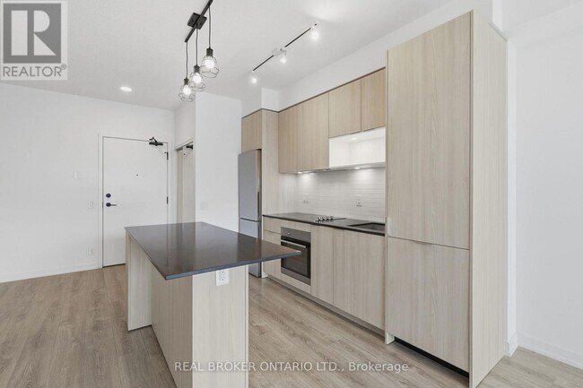 Building Photo - 20 Tubman Ave