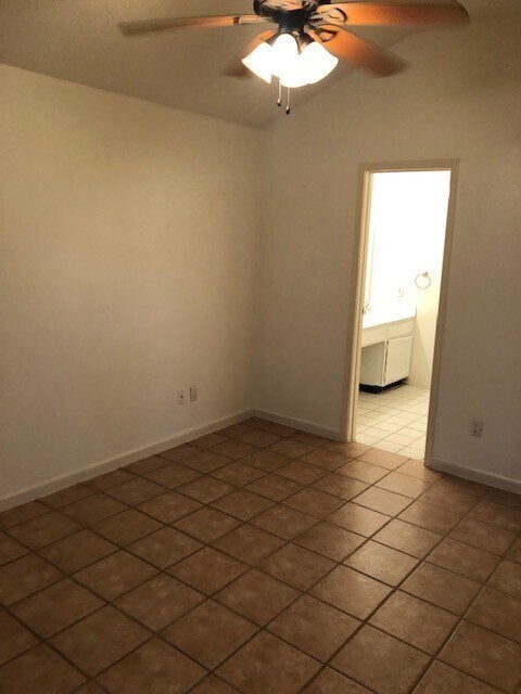 Foto del edificio - 18119 Twin Creek Dr