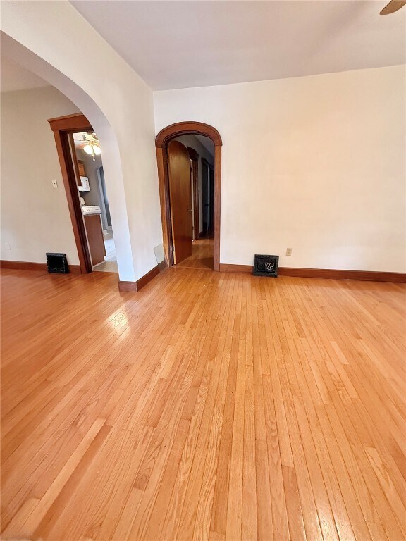 Foto del edificio - 533 S Pennsylvania Ave