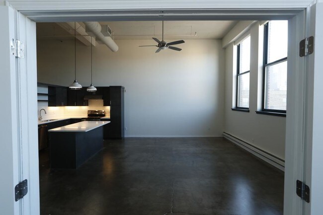 Foto del edificio - 129 N 2nd St