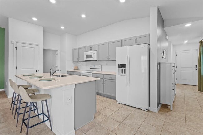 Building Photo - 11571 Little River Way