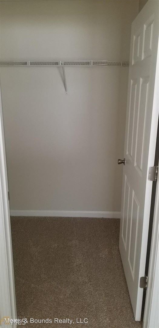 Foto del edificio - 1302 Fairington Village Dr