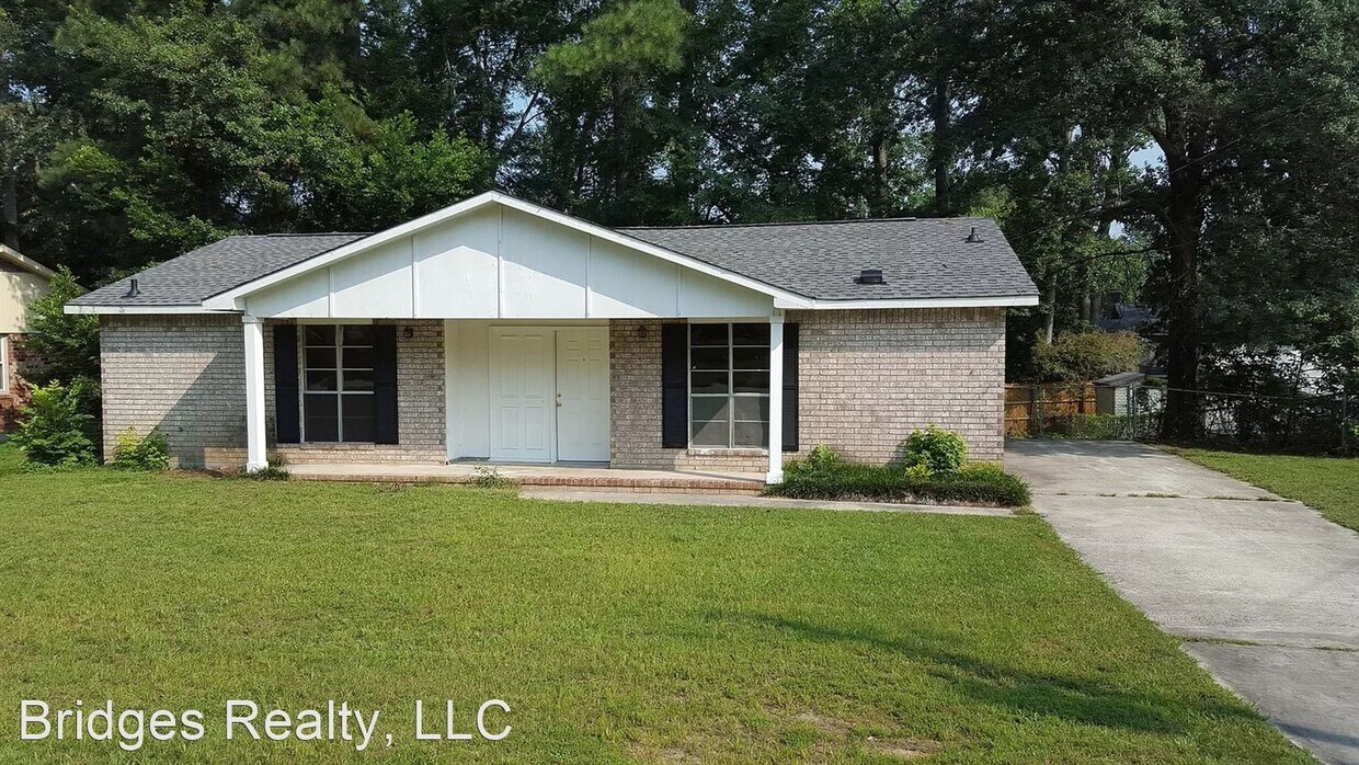 3 br, 1.5 bath House 519 Thomas Dr House for Rent in Martinez, GA