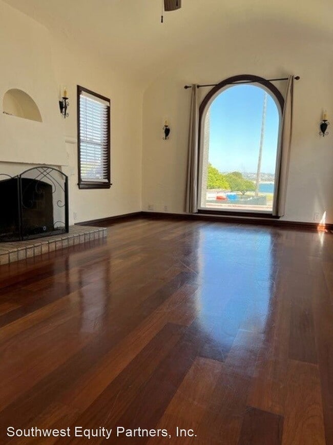 Building Photo - 4 br, 6 bath House - 3512 Crown Point
