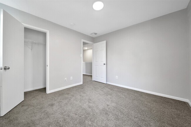 Foto del edificio - 18202 Coreland Ln