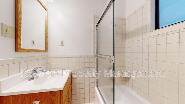 Foto del edificio - 2136 Hayes St