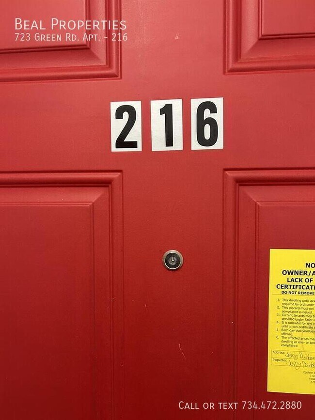 Foto del edificio - 723 Green Rd