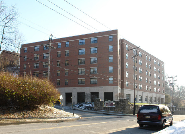 Building Photo - Alverno Apartments