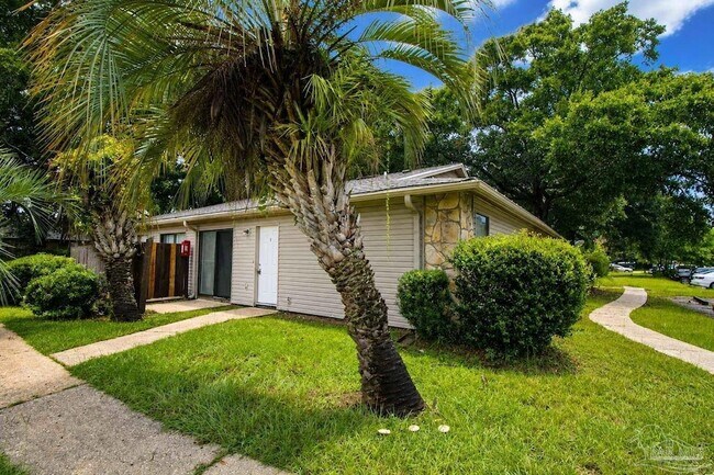 Foto del edificio - 6801 Tiki Ln