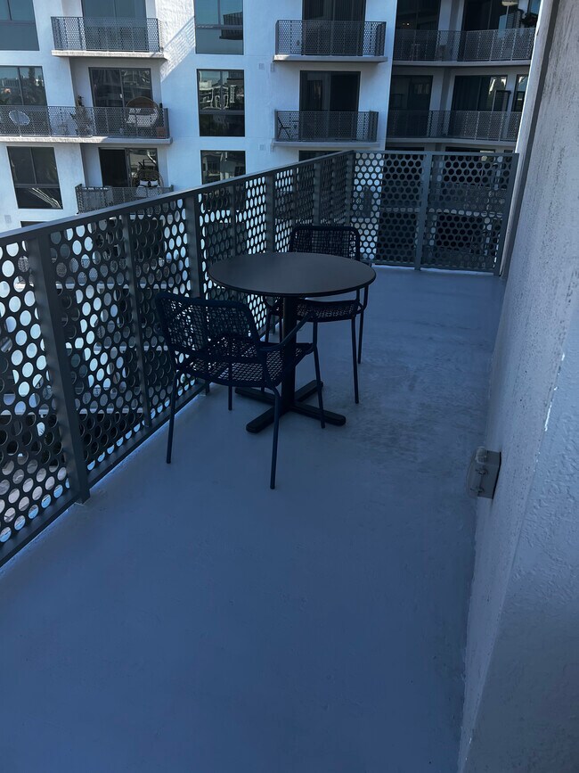 Foto del edificio - 1159 NW 5th St