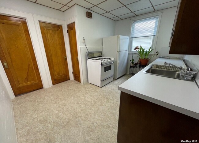 Foto del edificio - 78-38 84th St