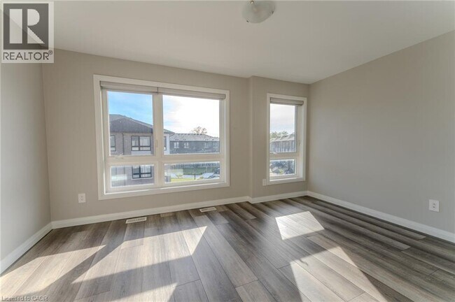 Photo du bâtiment - 720 Grey St