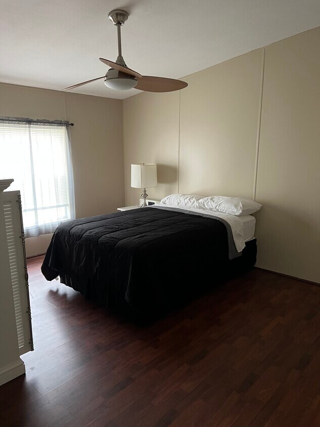 Habitación en alquiler - 5255 Star Line Dr
