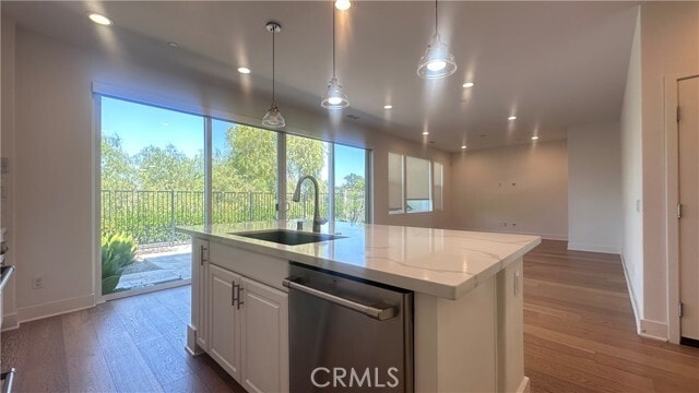 Building Photo - 14293 Hillcrest Dr