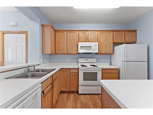Building Photo - 2340 Eagle Trace Ln