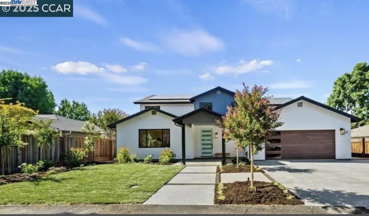 Primary Photo - 132 Quinterra Ln