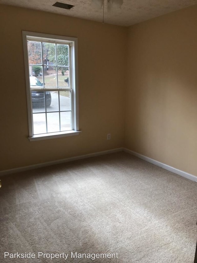 Building Photo - 3 br, 2 bath House - 6178 Green Acres Dr.