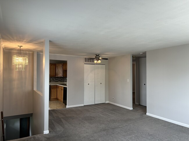 Foto del edificio - 1404 Tonset Ln