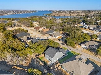 Building Photo - 2710 San Gabriel Dr
