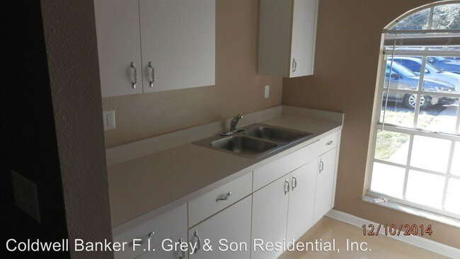 Foto del edificio - 36608 Celebration Ln