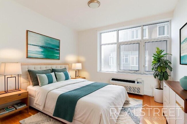 Foto del edificio - LUXURY 2 Bed in Queens!