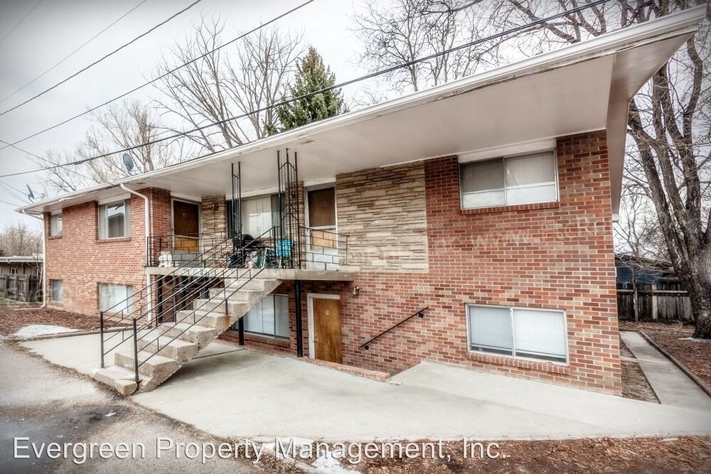 Primary Photo - 1110 Gard Pl