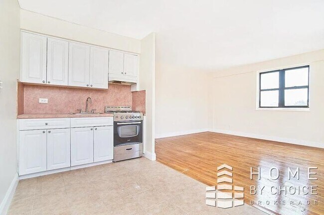 Foto del edificio - 0 bedroom in New York NY 10031